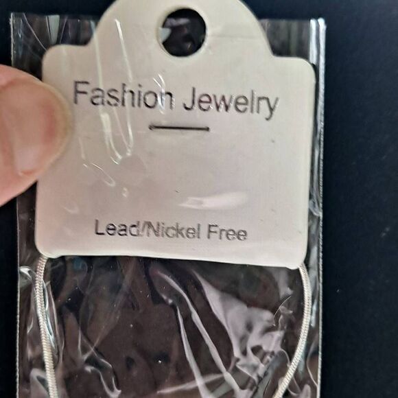 Masquerade Necklace   - Picture 7 of 7